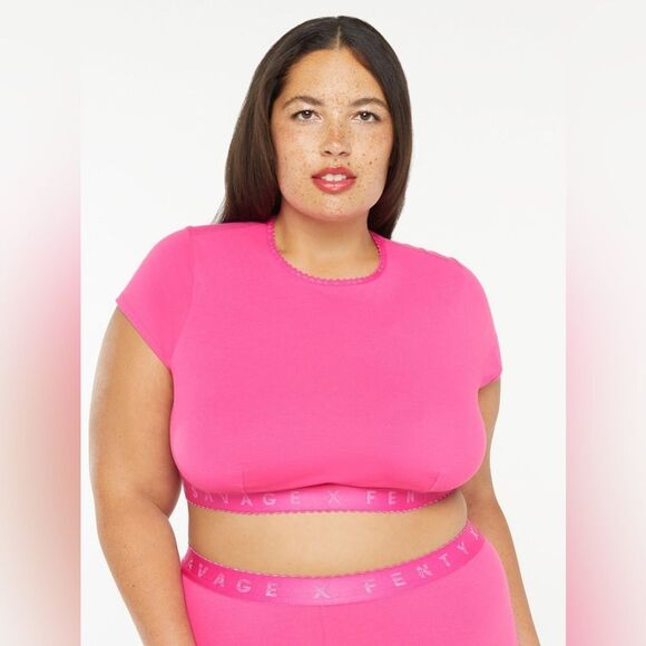 FREE W PURCHASE Savage X Fenty | Cotton Jersey Logo Crop Top in Pink - Picture 1 of 12